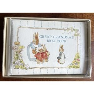 Vintage Beatrix Potter Great-Grandma's Brag Book Mini Photo Album 3.5x5‎ in Box